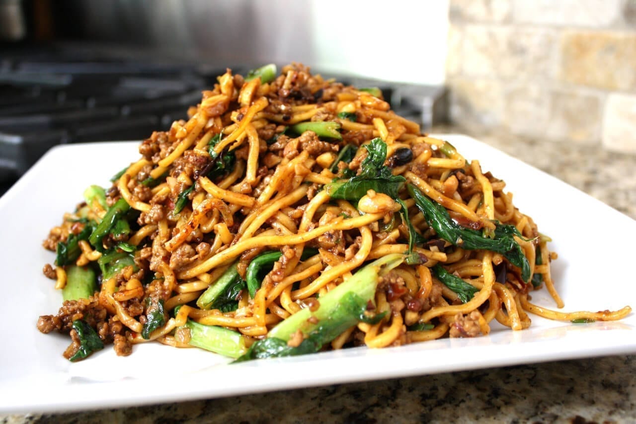 Kaitlin’s Special Noodles (Ground Pork Lo Mein)