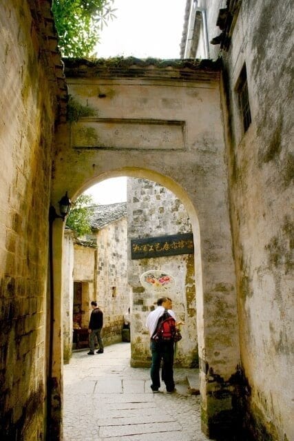 ON LOCATION IN HONGCUN, by jcghk.dfhdjkvfj.cf