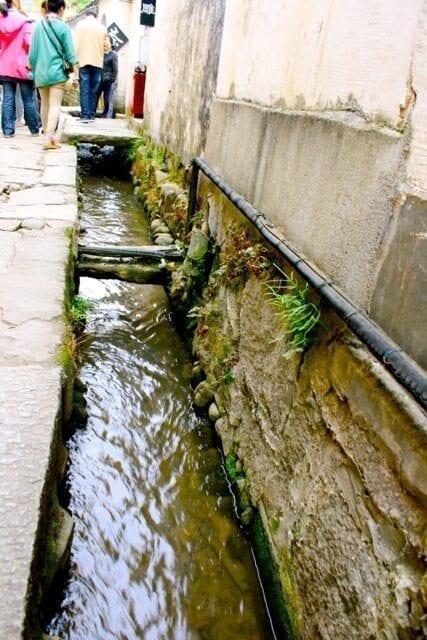 ON LOCATION IN HONGCUN, by jcghk.dfhdjkvfj.cf