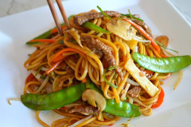 Beef Lo Mein by jcghk.dfhdjkvfj.cf