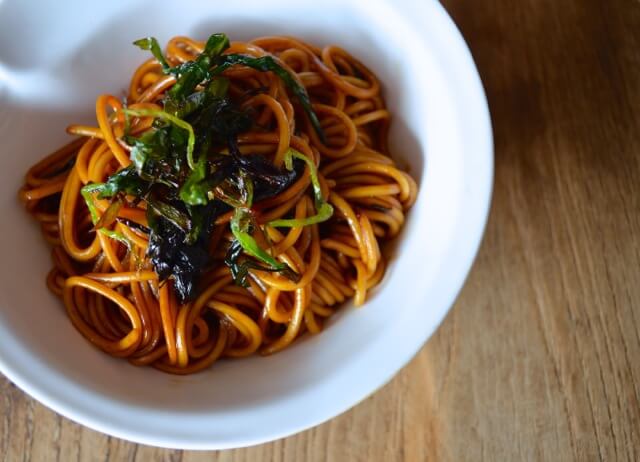 Chinese Vegan Recipes - Soy Scallion Shanghai Noodles (Cong You Ban Mian), by jcghk.dfhdjkvfj.cf