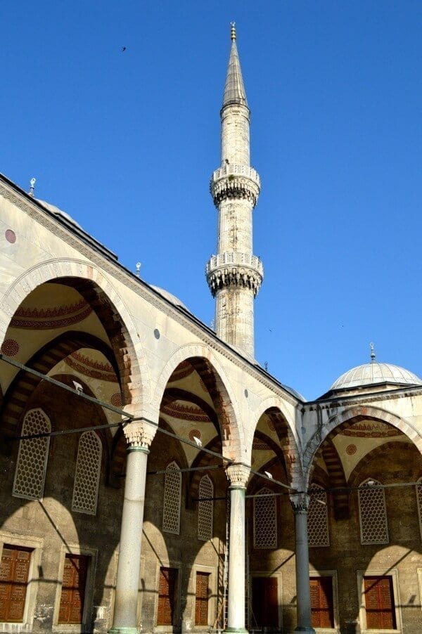 How to See Istanbul In One Day by jcghk.dfhdjkvfj.cf