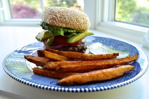 Burger and Homemade Fries by jcghk.dfhdjkvfj.cf