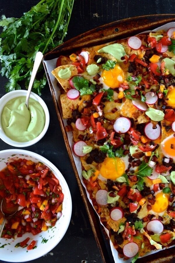 Huevos Rancheros Nachos w/ Avocado Crema, by jcghk.dfhdjkvfj.cf