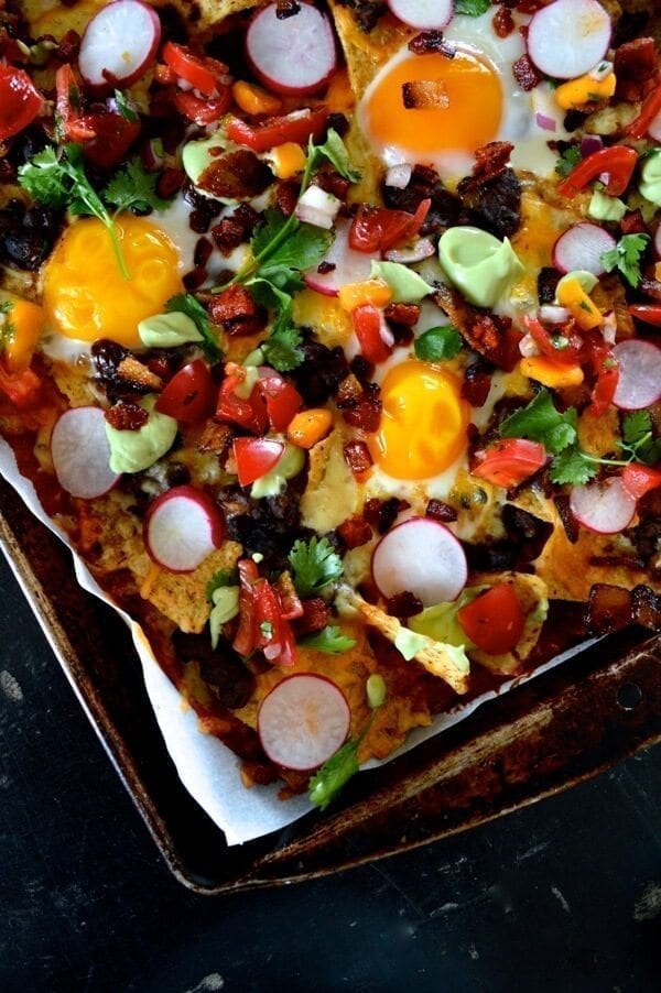 Huevos Rancheros Nachos w/ Avocado Crema by jcghk.dfhdjkvfj.cf