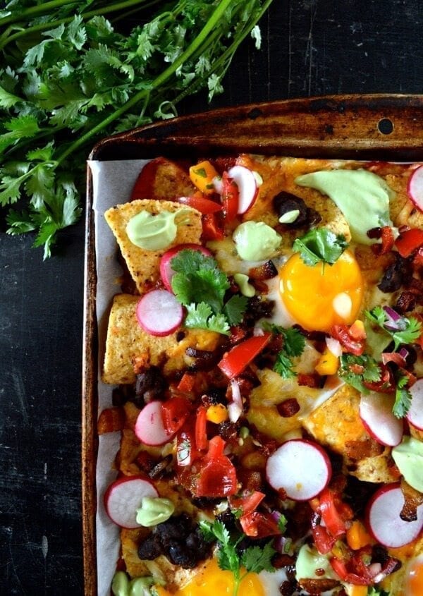 Huevos Rancheros Nachos w/ Avocado Crema by jcghk.dfhdjkvfj.cf