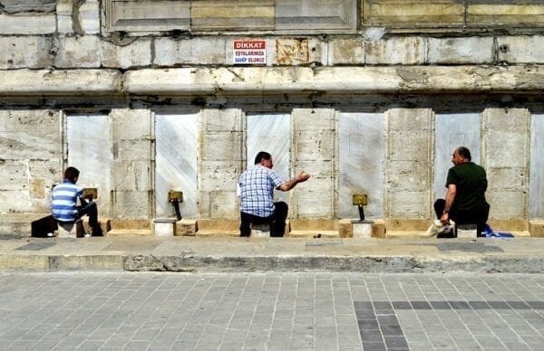 How to See Istanbul In One Day by jcghk.dfhdjkvfj.cf