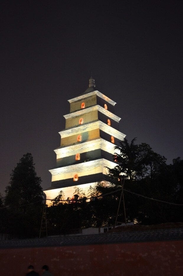 A Trip to Huashan and Xi'an by jcghk.dfhdjkvfj.cf 