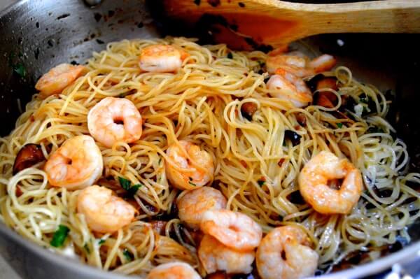 Soy Sauce Butter Pasta with Shrimp and Shiitakes by jcghk.dfhdjkvfj.cf