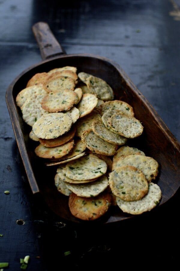 Scallion Sesame Crackers, by jcghk.dfhdjkvfj.cf