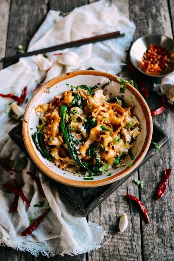 Chinese Vegan Recipes - 15-Minute Hot Oil Noodles (You Po Mian), by jcghk.dfhdjkvfj.cf