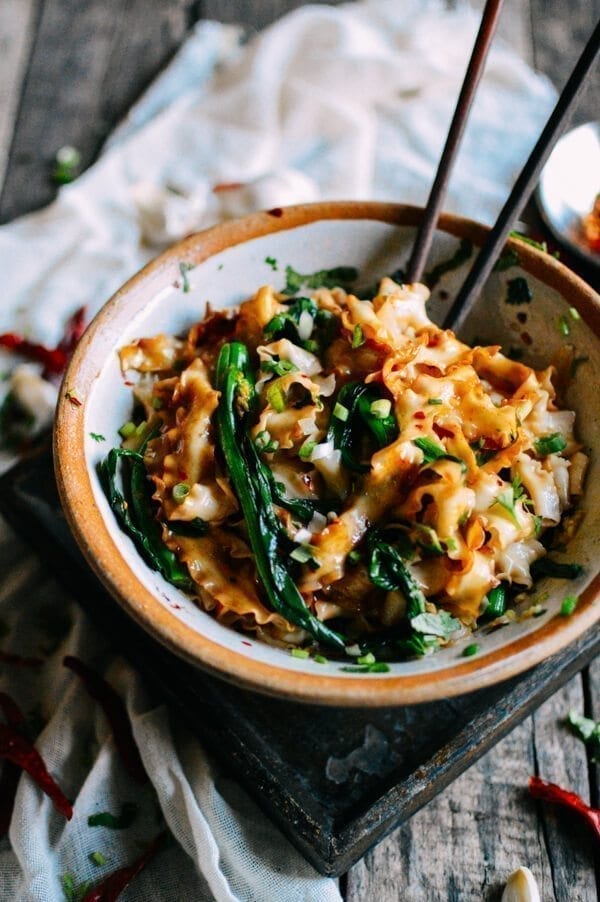 15-Minute Chinese Hot Oil Noodles (You Po Mian)