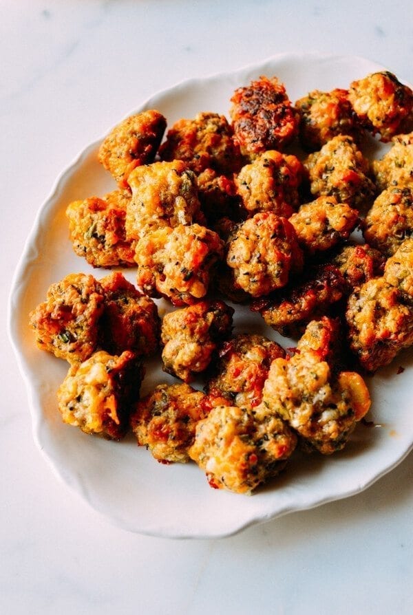 Sausage Balls 2 Ways, by jcghk.dfhdjkvfj.cf