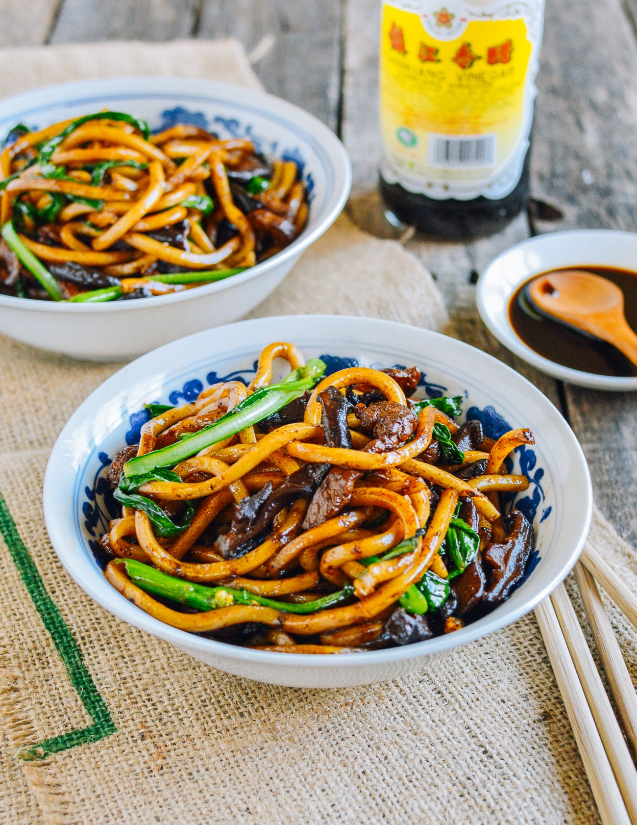 Shanghai fried noodles