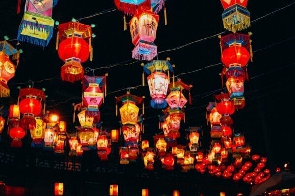 Chinese lanterns - Chengdu Temple Fair, Chinese New Year Celebration, by jcghk.dfhdjkvfj.cf