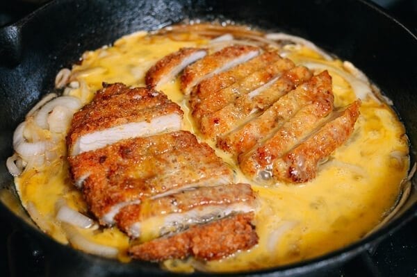 Katsudon Japanese Pork Cutlet and Egg Rice Bowl, by jcghk.dfhdjkvfj.cf