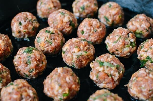 Meatball Banh Mi, by jcghk.dfhdjkvfj.cf