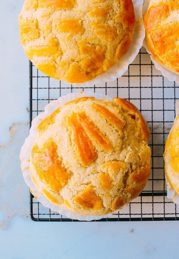 Pineapple Buns, by jcghk.dfhdjkvfj.cf