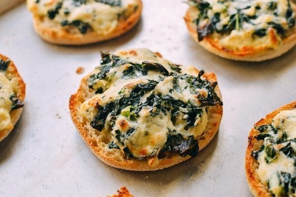 Cheesy Kale Prosciutto Brunch Melts, by jcghk.dfhdjkvfj.cf