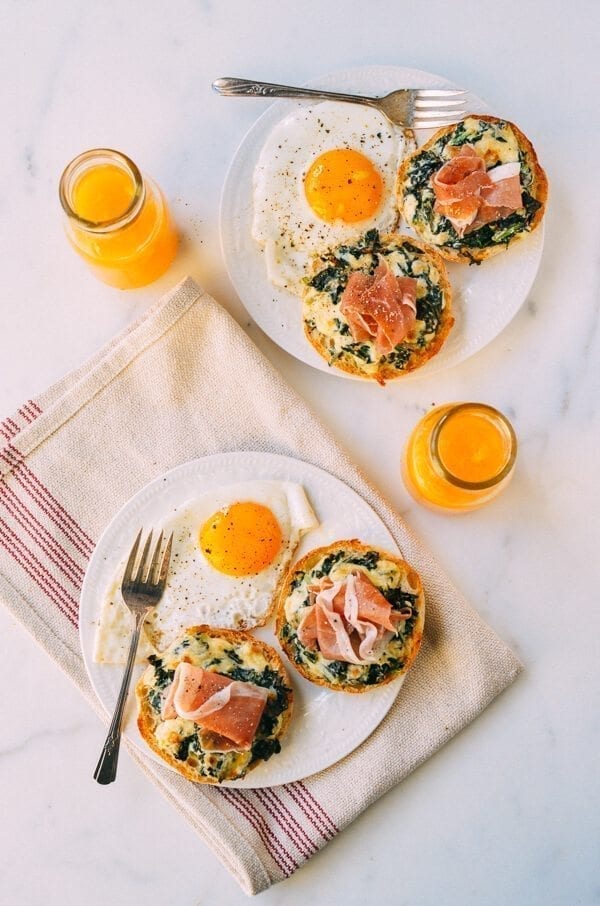 Cheesy Kale Prosciutto Brunch Melts, by jcghk.dfhdjkvfj.cf