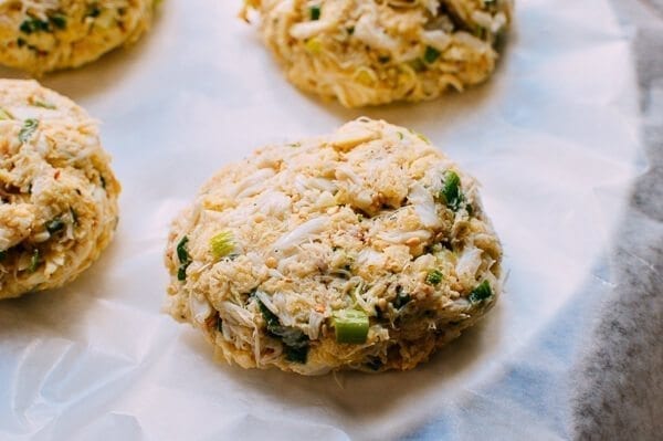 Sesame Panko Crab Cakes with Cilantro Lime Tartar Sauce, by jcghk.dfhdjkvfj.cf