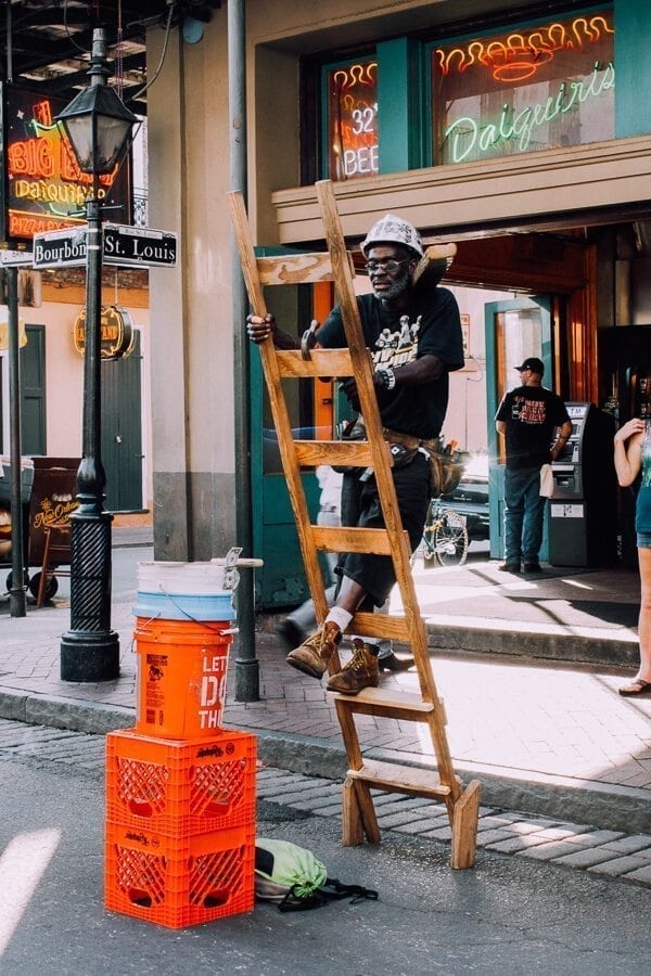 New-Orleans-bourbon-street2