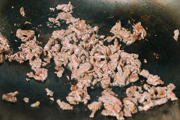 Thai Basil Beef (Pad Gra Prow), by jcghk.dfhdjkvfj.cf