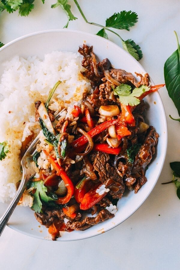 Thai Basil Beef (Pad Gra Prow), by jcghk.dfhdjkvfj.cf