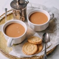 Yuanyang Tea (Hong Kong Style Tea Brewed with Coffee), by jcghk.dfhdjkvfj.cf