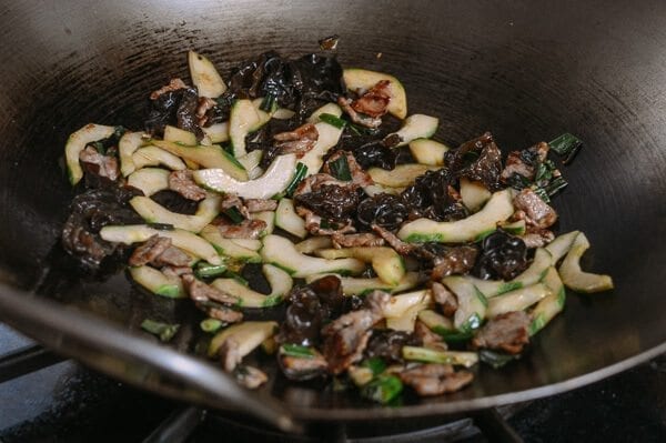 Moo Shu Pork, by jcghk.dfhdjkvfj.cf
