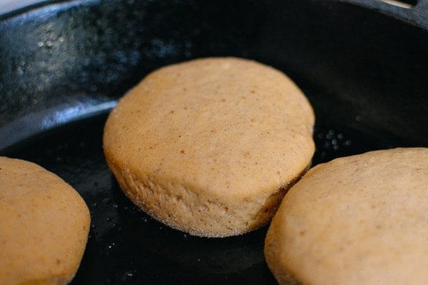 Pumpkin English Muffins, by jcghk.dfhdjkvfj.cf
