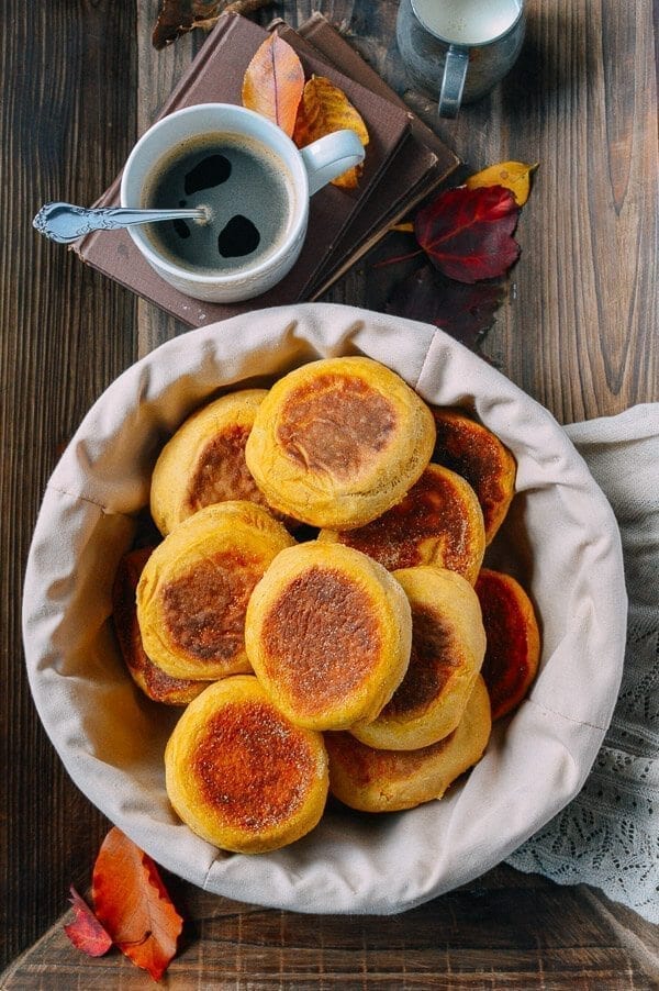 Pumpkin English Muffins, by jcghk.dfhdjkvfj.cf