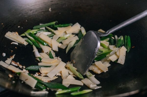 Spicy Chicken Stir-fry, by jcghk.dfhdjkvfj.cf