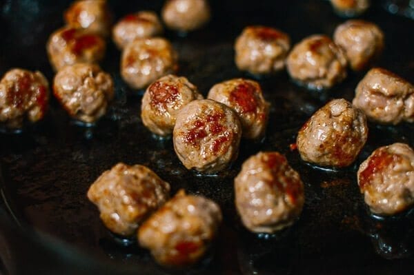 Winter Pasta with Mushrooms, Sausage Meatballs, Walnuts & Crispy Sage, by jcghk.dfhdjkvfj.cf
