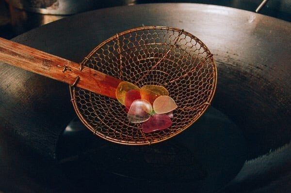 Fried Prawn Crackers for Chinese New Year, by jcghk.dfhdjkvfj.cf