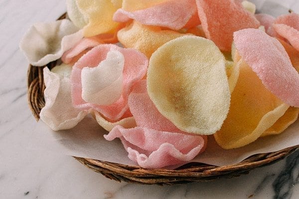 Fried Prawn Crackers for Chinese New Year, by jcghk.dfhdjkvfj.cf