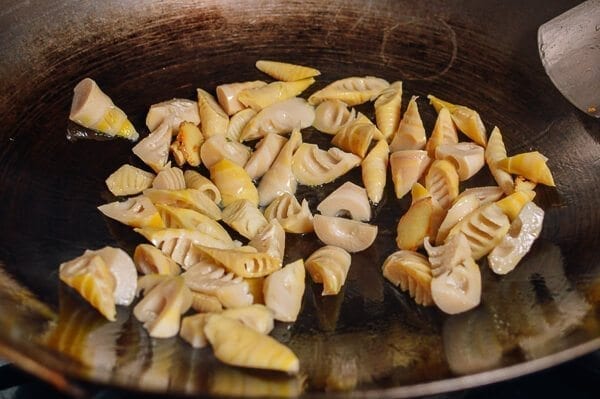 Braised Spring Bamboo Shoots (油焖笋), by jcghk.dfhdjkvfj.cf