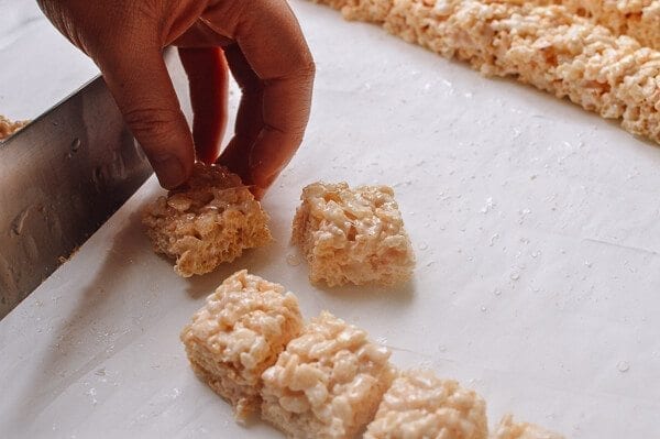 Chocolate Rice Krispie Nuggets with Sea Salt, by jcghk.dfhdjkvfj.cf