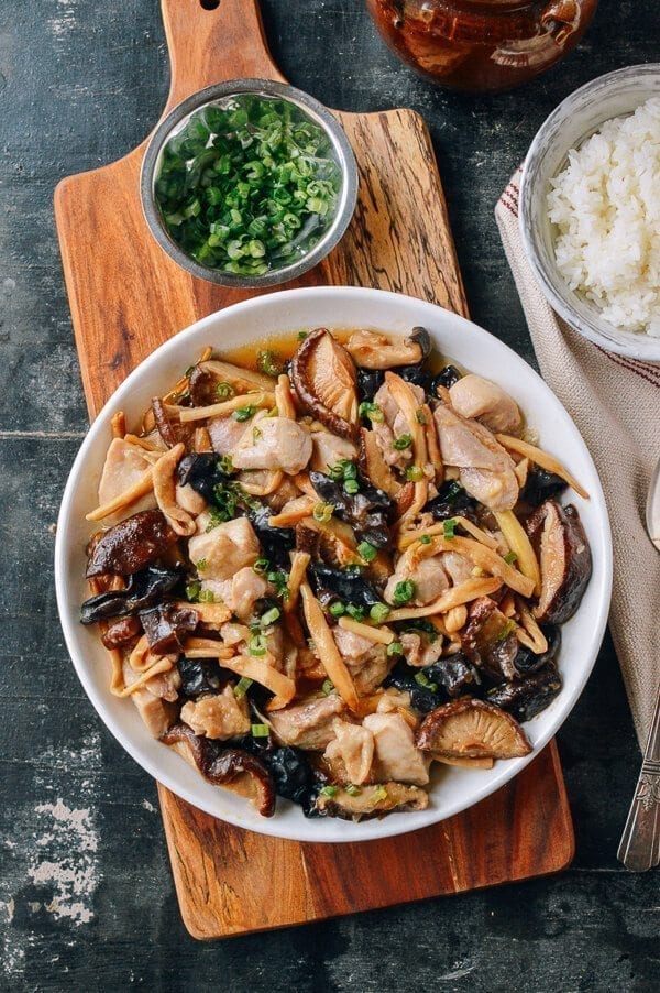 Steamed Chicken with Mushrooms & Dried Lily Flowers, by jcghk.dfhdjkvfj.cf