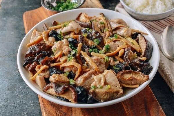 Steamed Chicken with Mushrooms & Dried Lily Flowers, by jcghk.dfhdjkvfj.cf