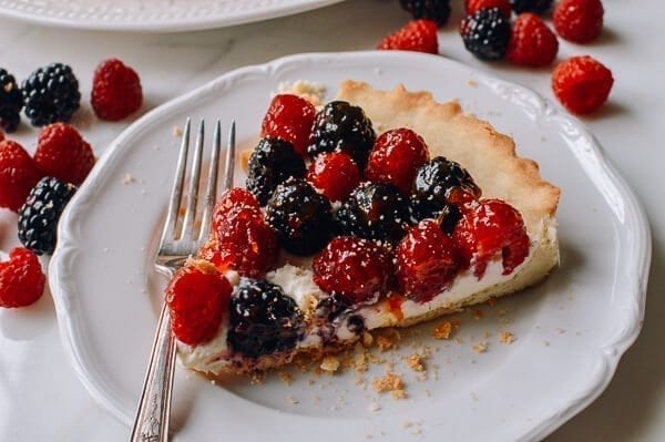 Fresh Berry Tart with Sweet Mascarpone Filling, by jcghk.dfhdjkvfj.cf
