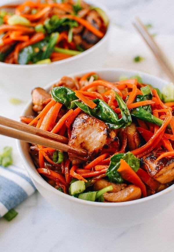 Stir-fried Carrot Noodles with Chicken, by jcghk.dfhdjkvfj.cf