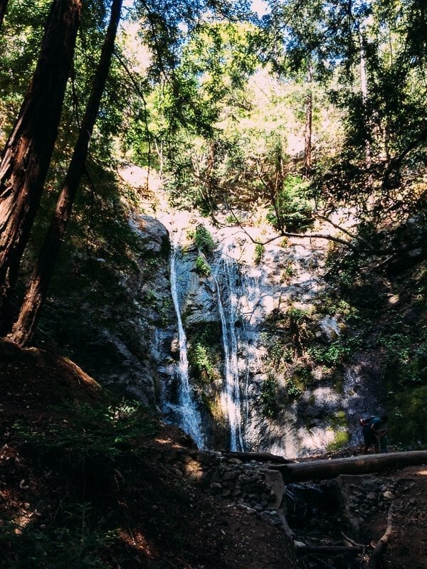 Pfeiffer Falls, by jcghk.dfhdjkvfj.cf