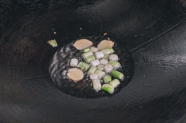 Sichuan Boiled Beef (Shuizhu Niurou), by jcghk.dfhdjkvfj.cf
