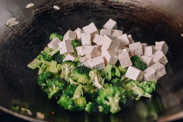 10-Minute Broccoli Tofu Bowls, by jcghk.dfhdjkvfj.cf