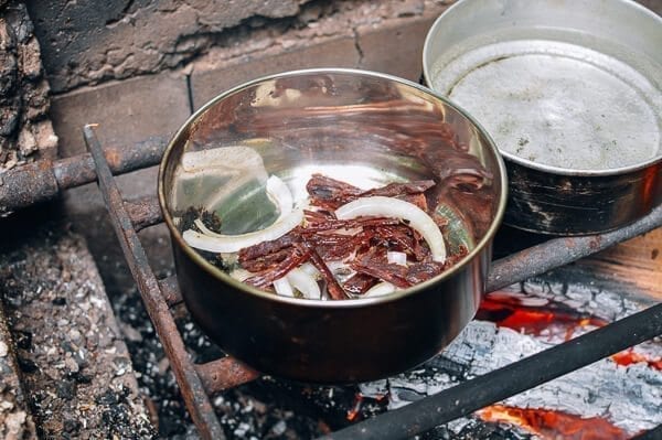 Campfire Curry Ramen - Easy Camping Meal, by jcghk.dfhdjkvfj.cf