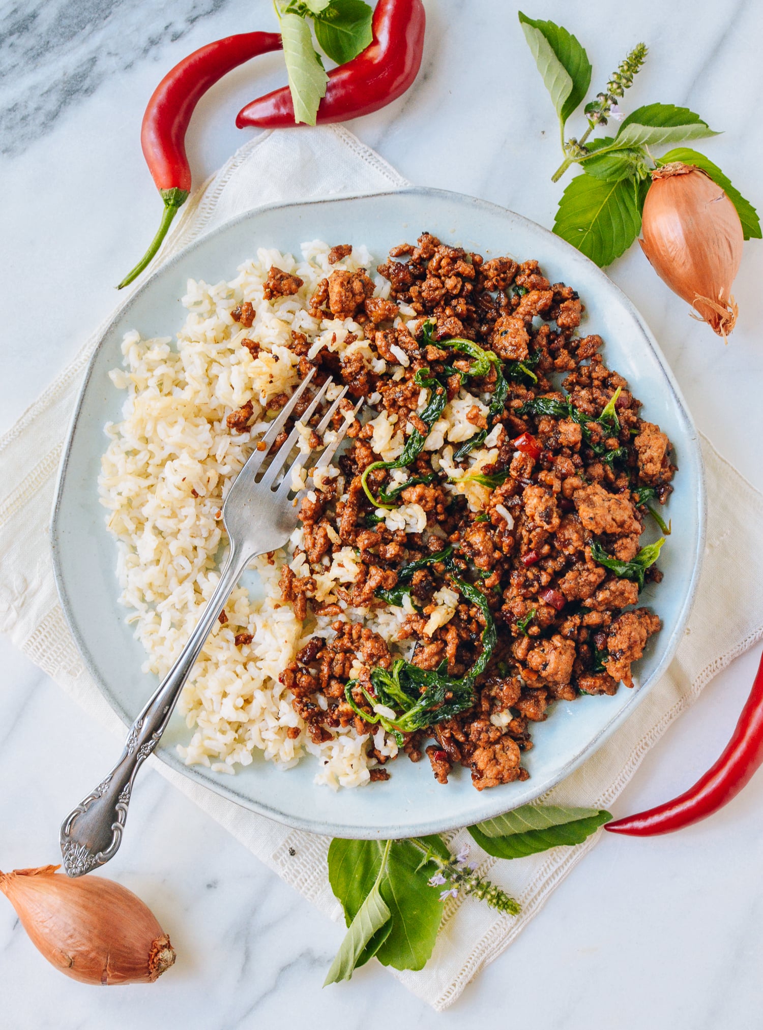 Pork and Holy Basil Stir-fry (Pad Kra Pao), by jcghk.dfhdjkvfj.cf