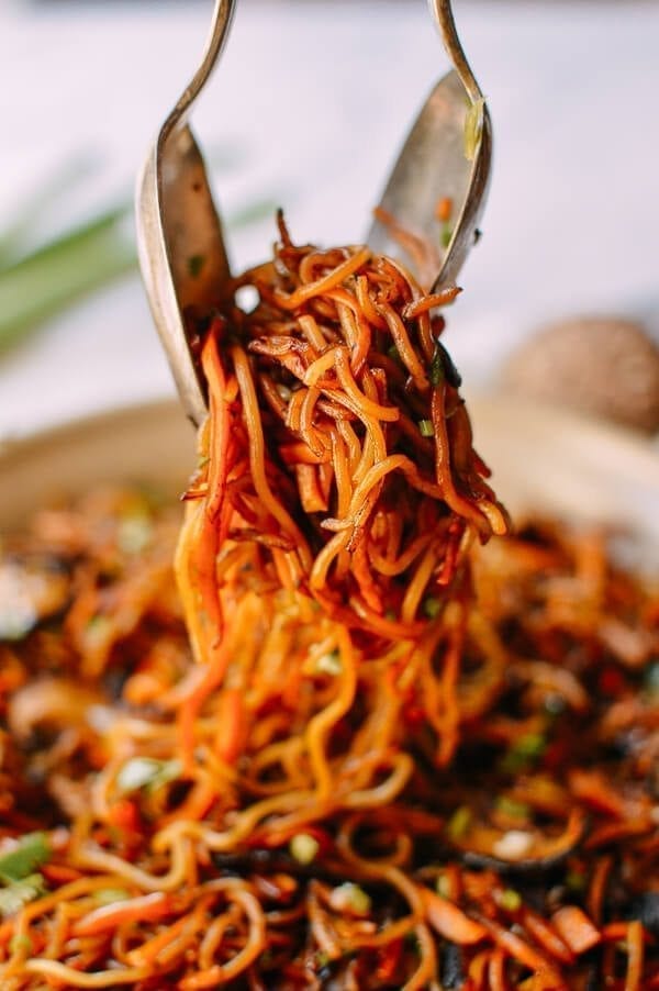 Caramelized Soy Sauce Noodles with Sweet Potato & Mushrooms, by jcghk.dfhdjkvfj.cf