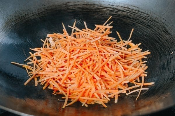 Caramelized Soy Sauce Noodles with Sweet Potato & Mushrooms, by jcghk.dfhdjkvfj.cf