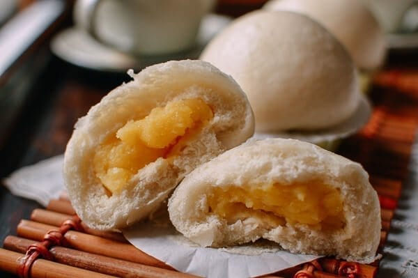 opened Cantonese Steamed Custard Buns (Nai Wong Bao), by jcghk.dfhdjkvfj.cf